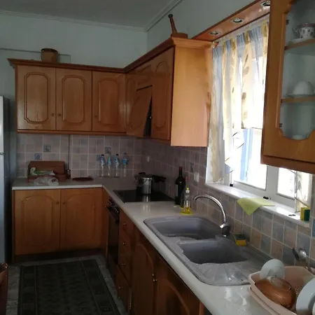Beach House בית נופש *